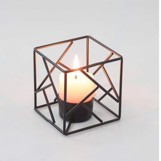 iron-light-candle-holder-1.webp
