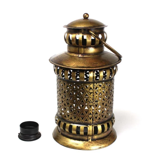 iron-light-candle-holder-2.webp