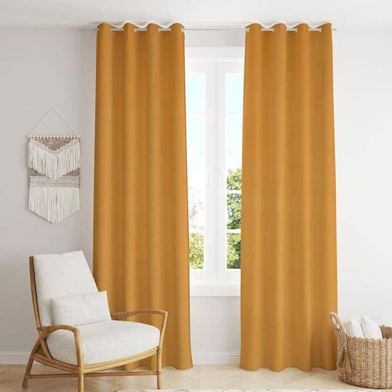 plain-bedroom-curtains-2.webp