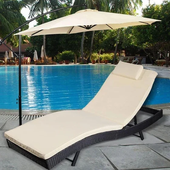 poolside-relax-chair-2.webp
