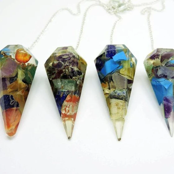 mix-gemstone-pendulums-2.webp