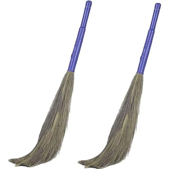 grass-cleaning-floor-broom-1.webp