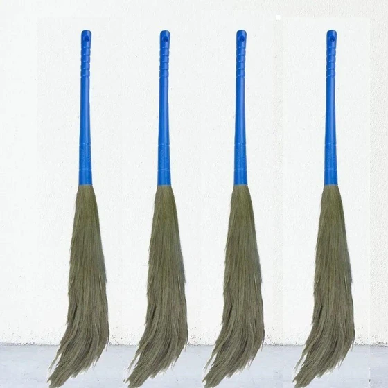 handle-grass-broom-1.webp