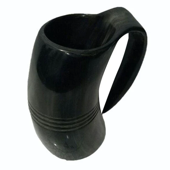 black-horn-drinking-1.webp