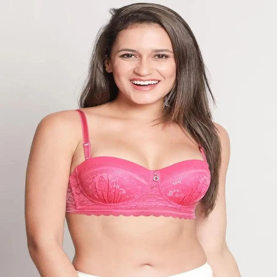 pink-designer-lace-bra-2.webp