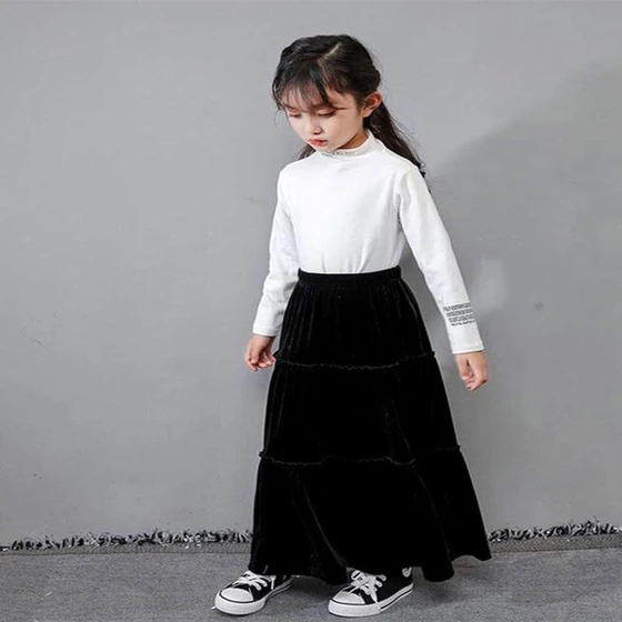long-kids-skirt-1.webp