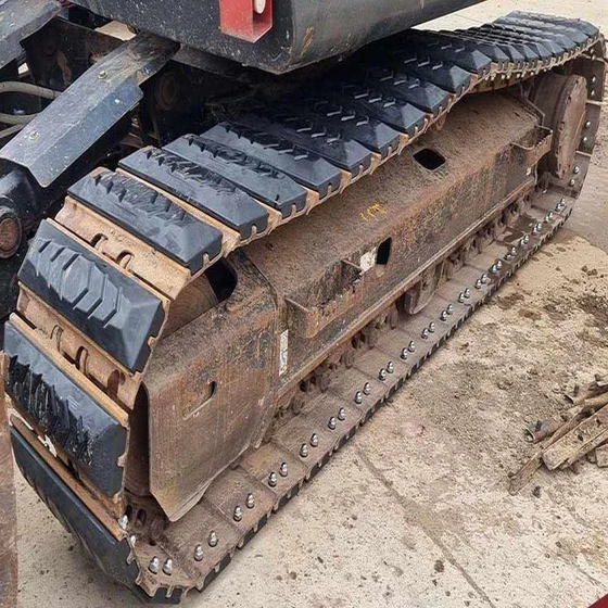 rubber-excavator-track-2.webp