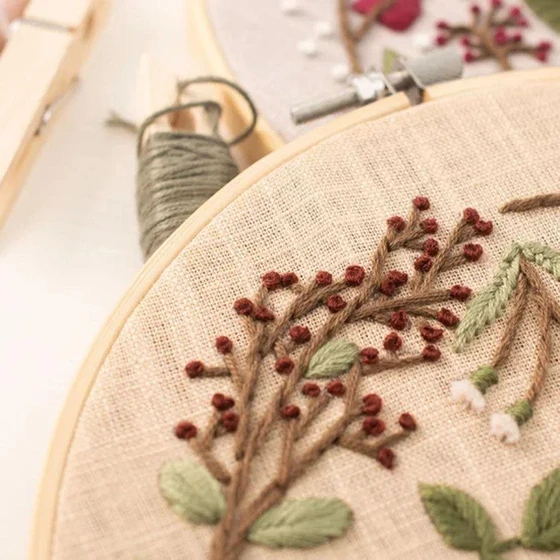embroidery-diy-handmade-2.webp