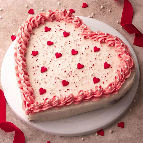 heart-shape-cake-2.webp