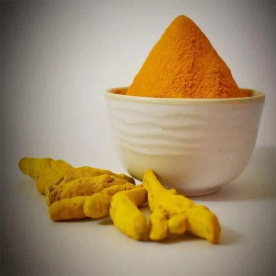 yellow-turmeric-powder-2.webp