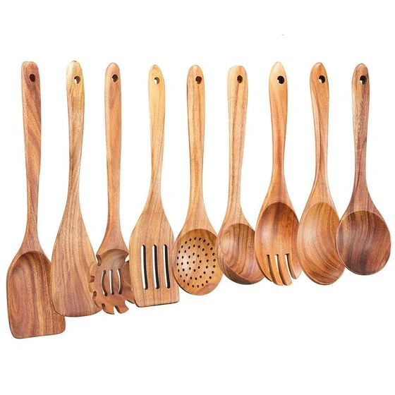 wood-kitchen-utensils-2.webp