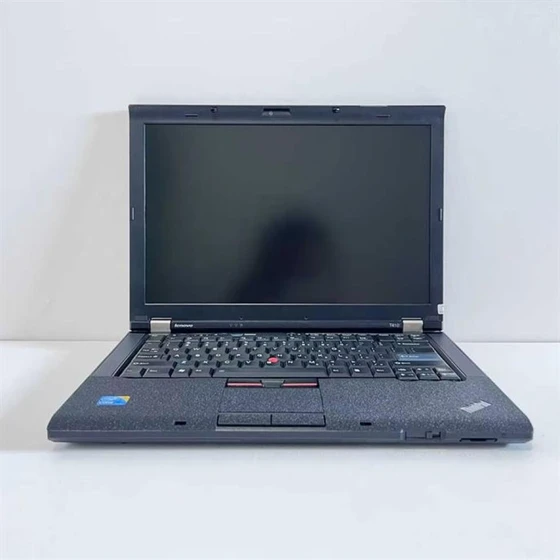 hd-display-second-hand-laptop-2.webp