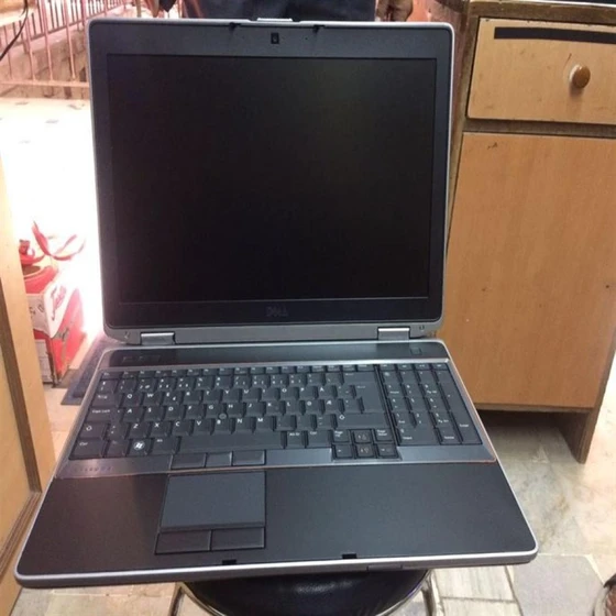 dell-second-hand-laptop-2.webp