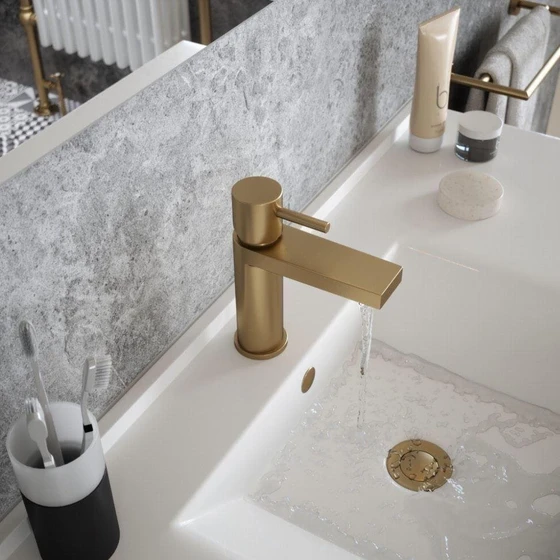 brass-basin-tap-1.webp