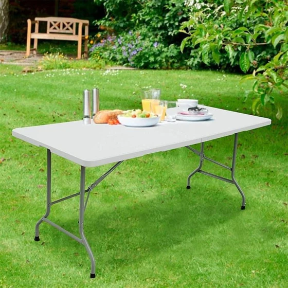 garden-small-plastic-table-2.webp