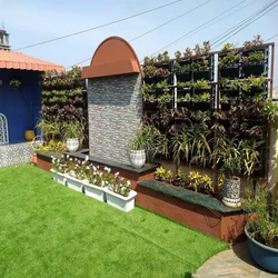 Services Garden Vertical 