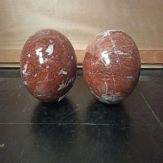marble-balls-brown-2.webp