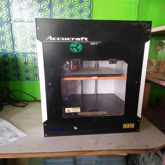 accucraft-printing-machine-2.webp