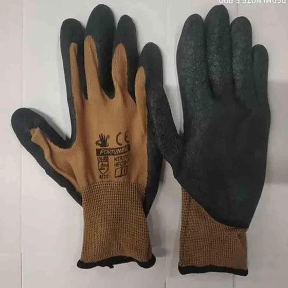 gloves-safety.webp