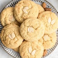 Almond Flavor Biscuit