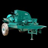 Chaff Cutter Tractor, Color coated surface finish