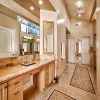 crema marfil marble tiles, creamy, color palette