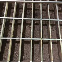 Flat Grating Interlock