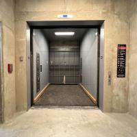 Freight Goods Elevator