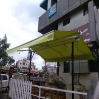 Hut Aluminium Awnings 