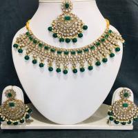 Kundan Jewellery Set