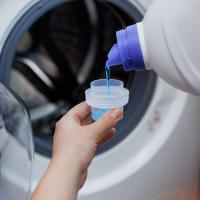 Laundry Detergent, Tenacious stain remover type Image