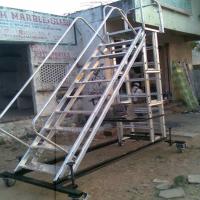Mobile Statue Ladders
