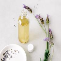 Natural Moisturising Oil