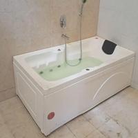 Paradise Wellness Bathtub