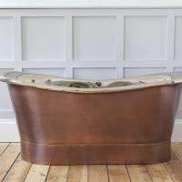 Plain Antique Bathtub