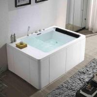 Rectangular Elegant Bathtub