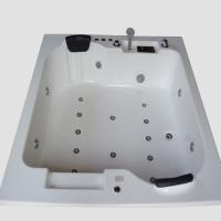 Rectangular Exquisite Bathtub