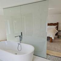 Smart Glass Bathroom Partition, Suitable, customize