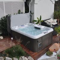 Square Outdoor Spatub