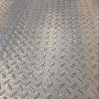 SS 304 Diamond Finish Sheet, Raised diamond shapes