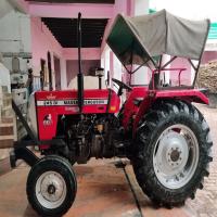 Used Massey Ferguson Tractors, Multi-functional armrest