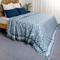 Lightweight blanket dohar duvet floral pattern Images