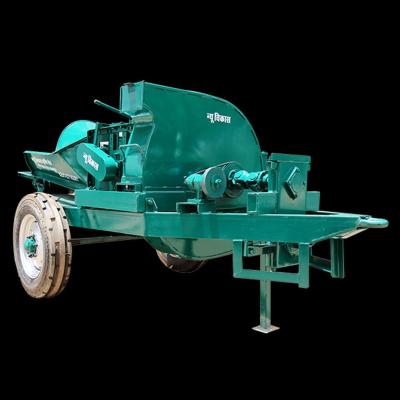 Chaff Cutter Tractor, Color coated surface finish,  Images