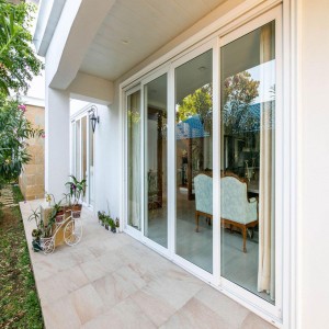 Balcony Upvc Sliding Doors, Clearly overlapping