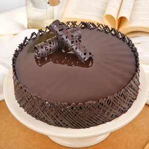 Chocolate Round Cake 