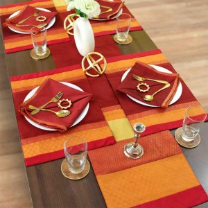 Colorfast Table Linen