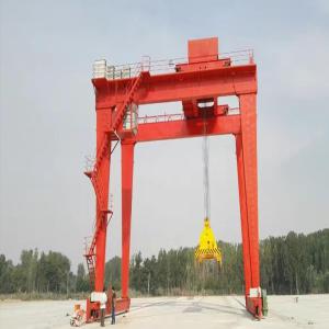 Container Goliath Cranes