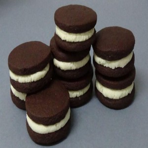 Cream Chocolate Biscuits