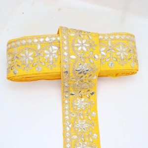 Decorative Floral Scallop Lace