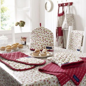 Designer Kitchen Linen